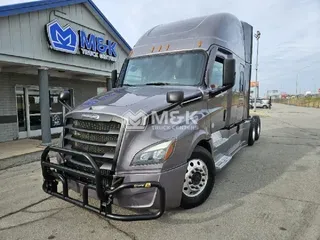 2022 FREIGHTLINER Cascadia 126
