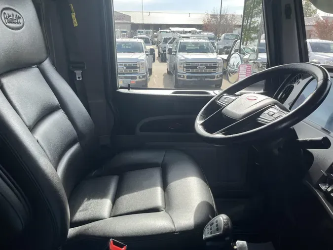 2024 Peterbilt 389f6506a58219cc4de2223b4541dcb5bdf