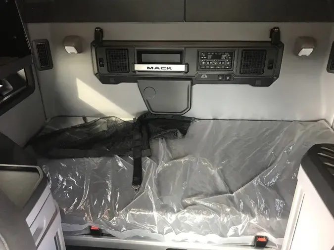 2026 MACK PIONEERf6535869e003e4928962da878cc286bb