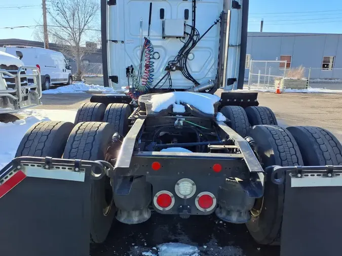 2020 FREIGHTLINER/MERCEDES CASCADIA 125f6568d623e4f6b174ee143acf7d23563