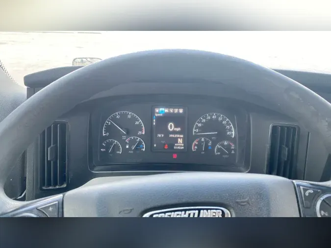 2022 Freightliner Cascadia 126