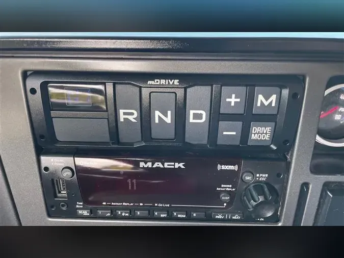 2023 MACK AN64T