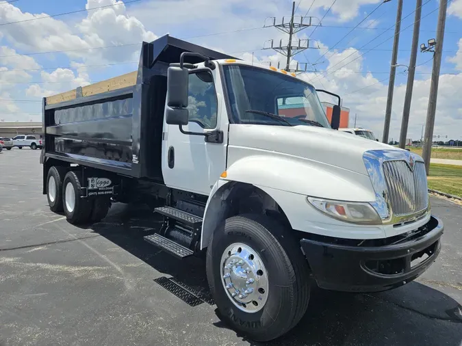 2020 International MV607