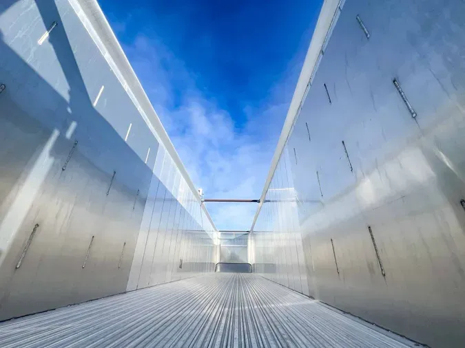 2026 MAC MOVING FLOOR