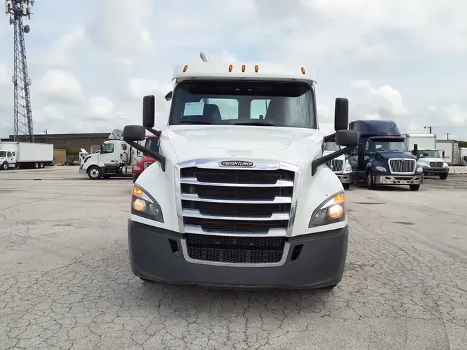 2018 FREIGHTLINER NEW CASCADIA PX12664