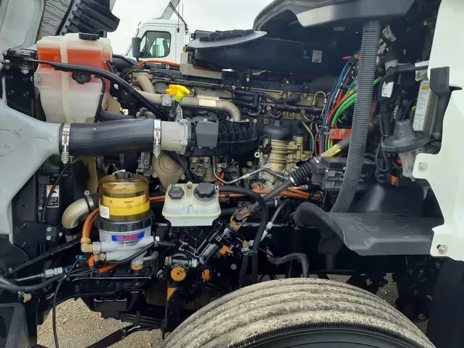 2019 FREIGHTLINER CASCADIA 125