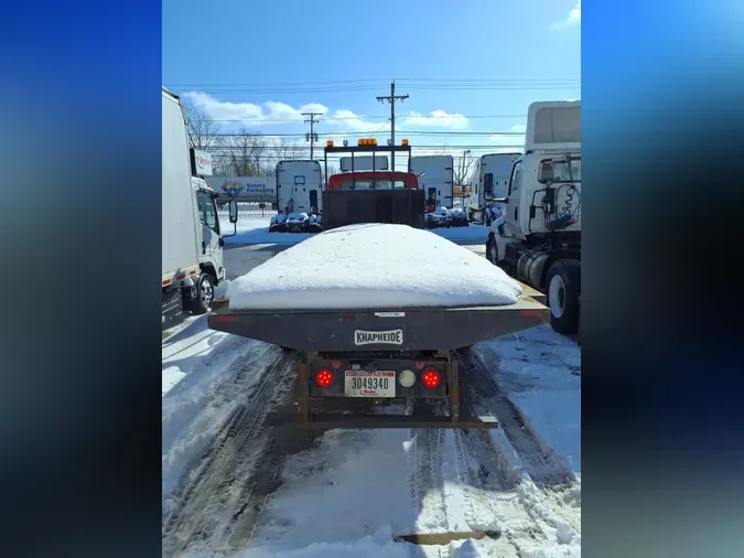 2020 NAVISTAR INTERNATIONAL MV607 (4X2)