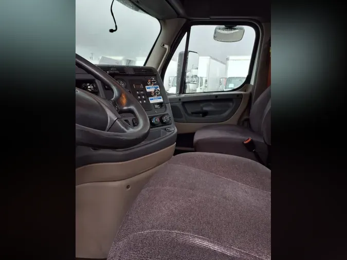 2019 FREIGHTLINER/MERCEDES CASCADIA 125f6657f592ea79d14fab7b34cd6fd671b