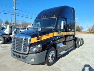 2020 FREIGHTLINER/MERCEDES CASCADIA 125