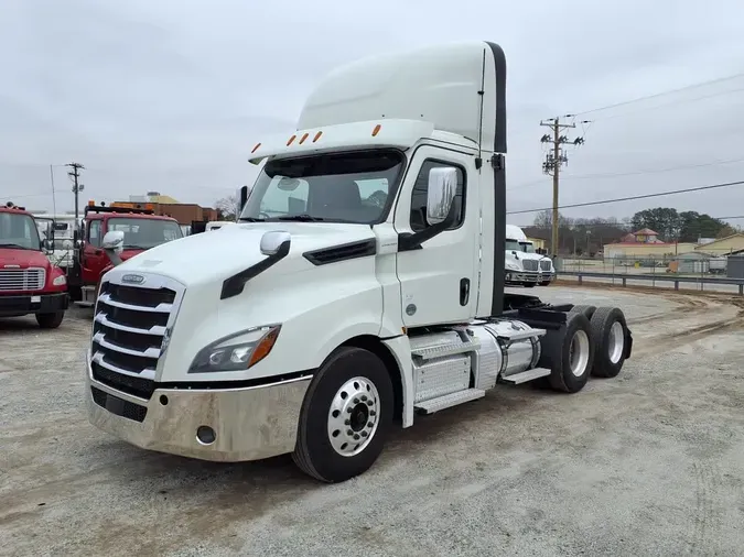 2020 FREIGHTLINER/MERCEDES NEW CASCADIA PX12664f66f0c31f13bdd46995a4735d718c73d