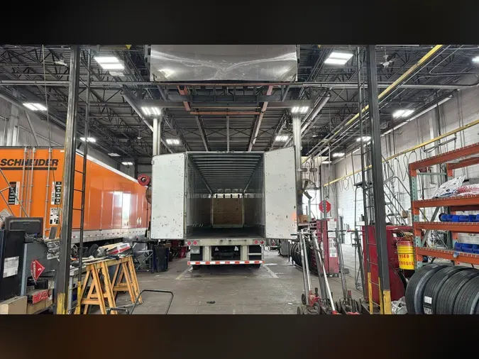 2014 Hyundai VC2530152-JS