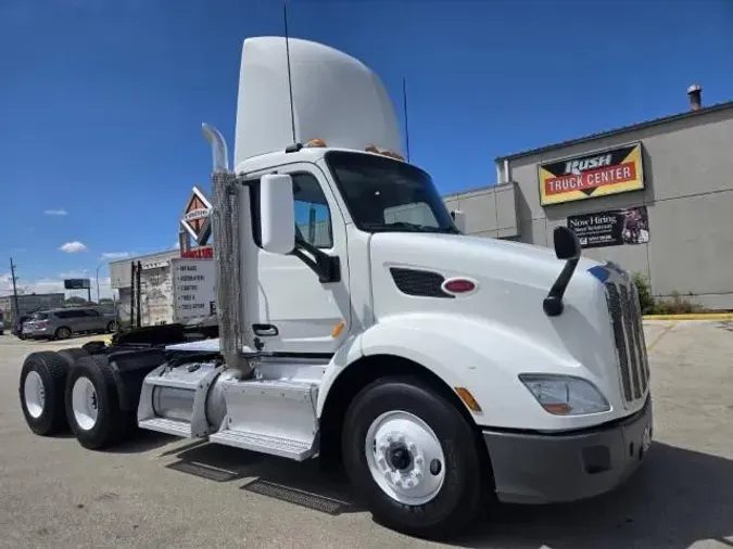 2016 Peterbilt 579f6711f709f8bbd7a67eebd226cf640fb