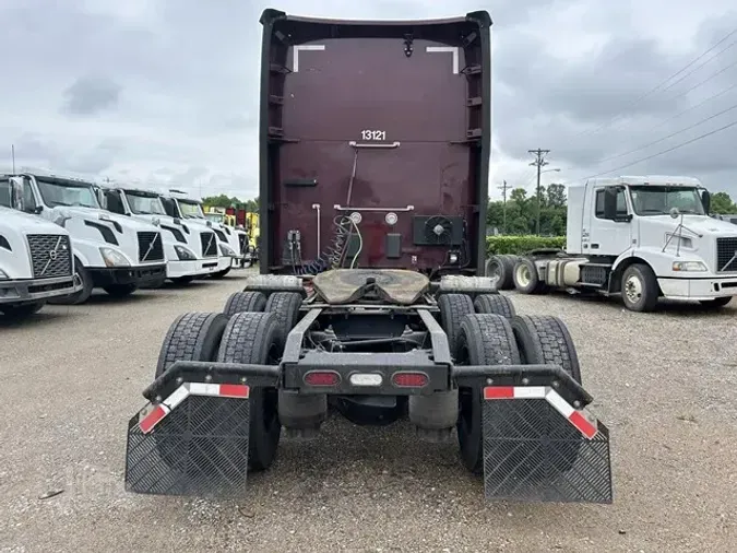 2022 KENWORTH T680