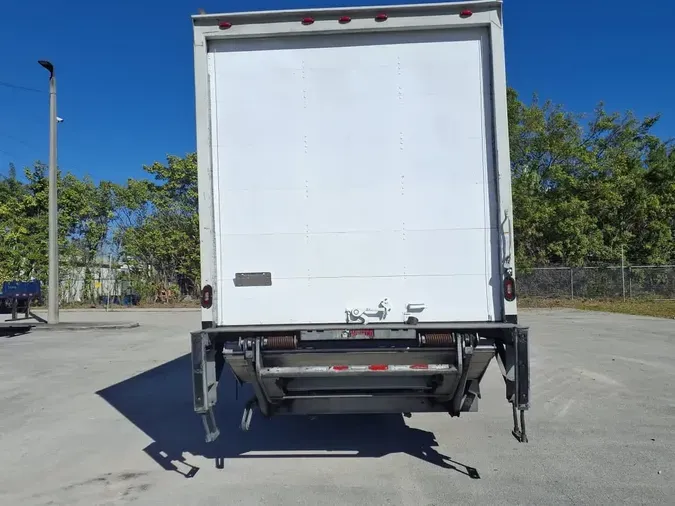 2018 FREIGHTLINER/MERCEDES M2 106