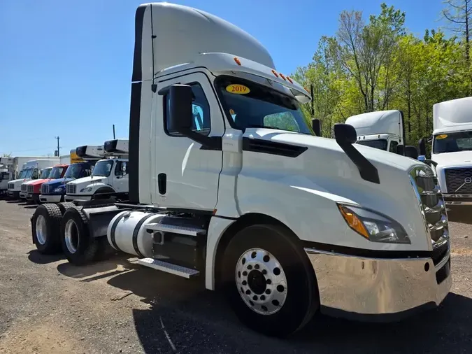 2019 FREIGHTLINER/MERCEDES NEW CASCADIA PX12664