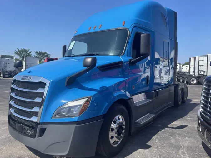 2020 Freightliner Cascadia