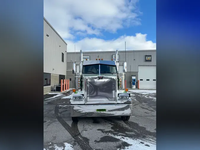 2022 Western Star 4900f6851f67f08428c7d647da525249551d