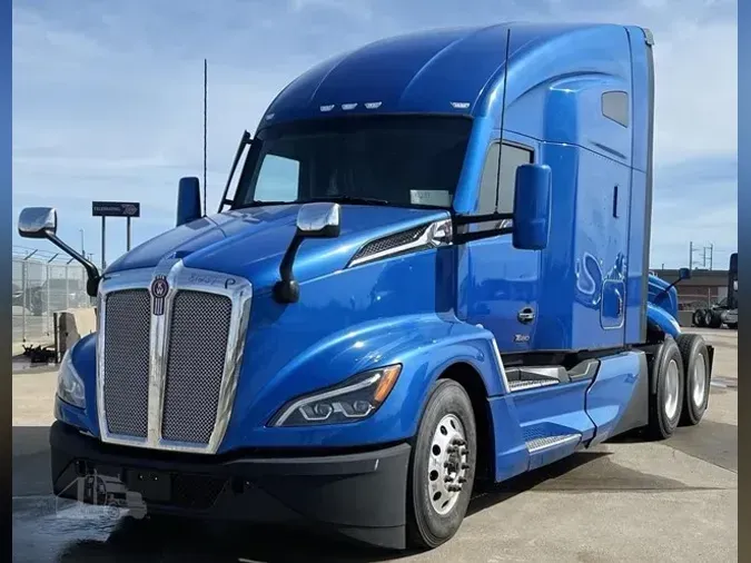 2023 KENWORTH T680f687e808b6d649c02791231e39601a8b