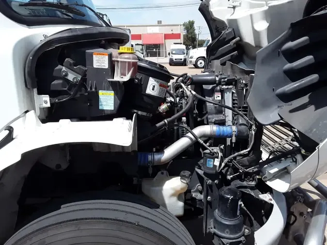 2021 FREIGHTLINER M2 106