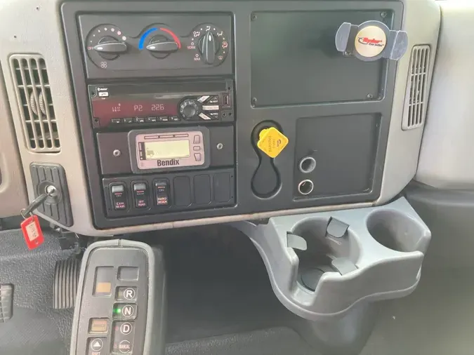 2019 NAVISTAR INTERNATIONAL 4300