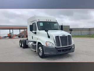 2020 Freightliner Cascadia