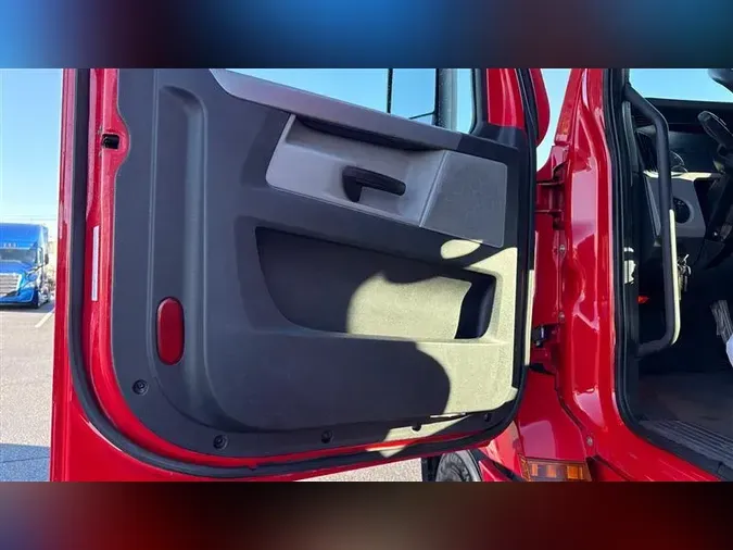 2022 FREIGHTLINER CA126f692b048228983e012513fb867334b23