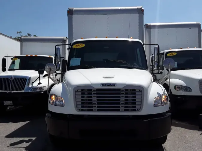 2019 FREIGHTLINER/MERCEDES M2 106