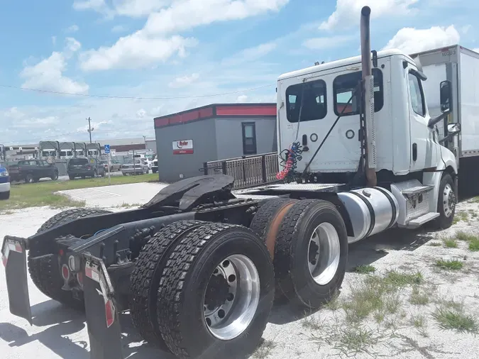 2019 FREIGHTLINER/MERCEDES NEW CASCADIA PX12664