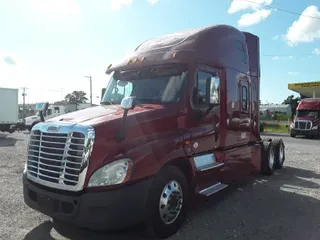2016 Freightliner CASCADIA 125