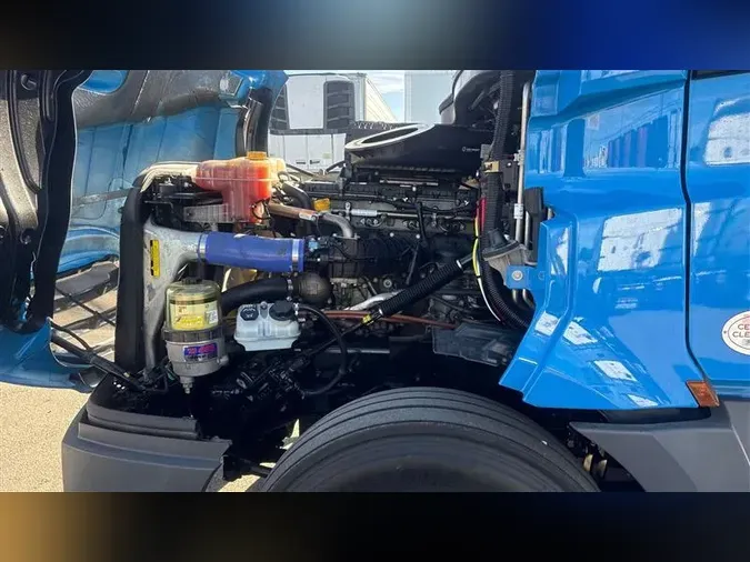 2022 FREIGHTLINER CA126