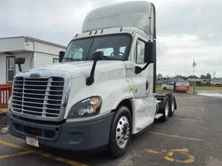 2018 FREIGHTLINER/MERCEDES CASCADIA 125