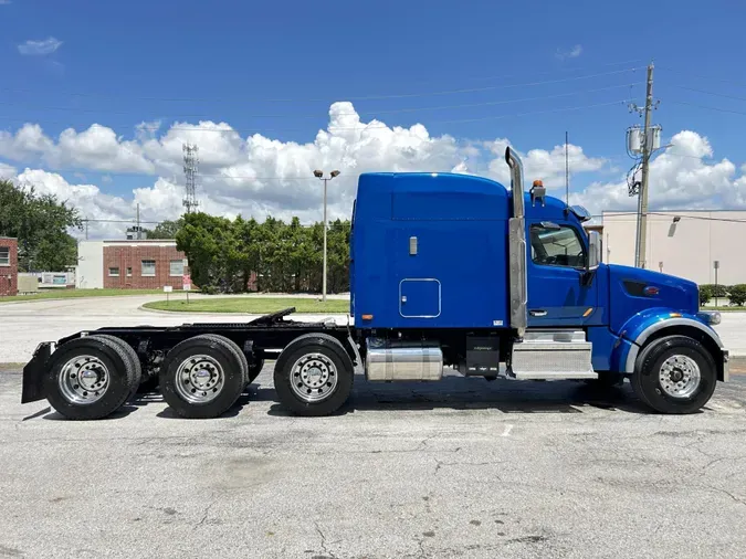 2022 Peterbilt 567