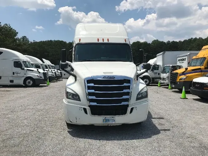 2019 Freightliner T12664ST