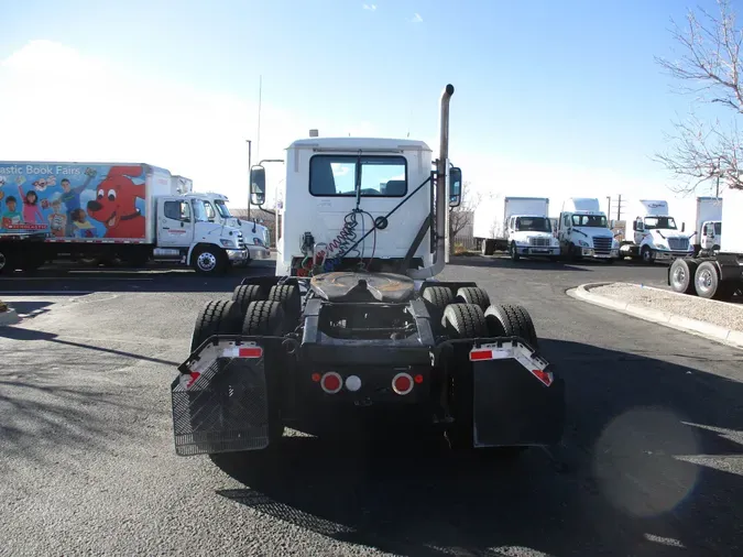 2015 MACK TRUCKS, INC. CHU600