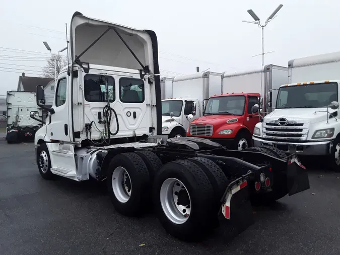 2020 FREIGHTLINER/MERCEDES NEW CASCADIA PX12664