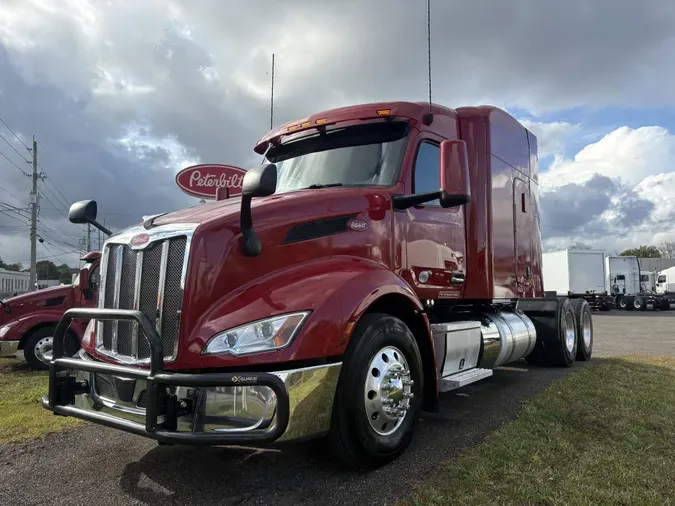 2022 Peterbilt 579