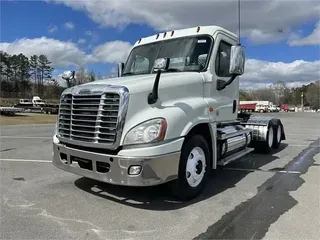 2016 FREIGHTLINER CASCADIA 125