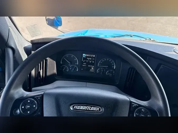 2022 FREIGHTLINER CA126