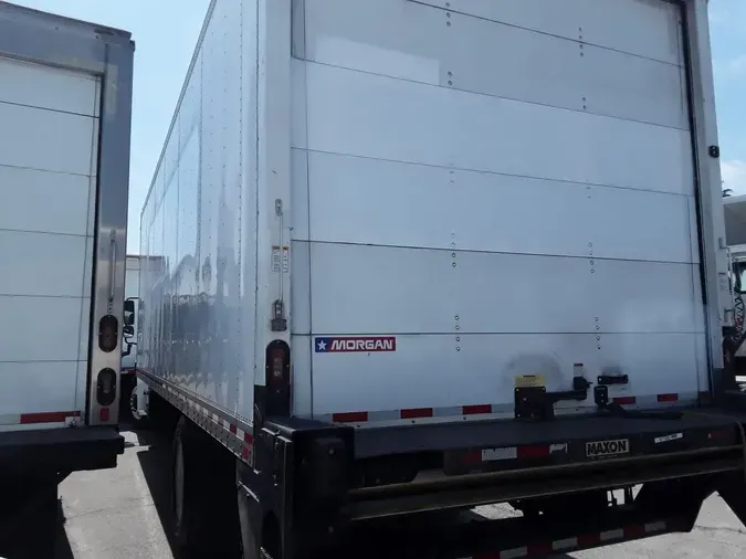 2017 FREIGHTLINER M2 106