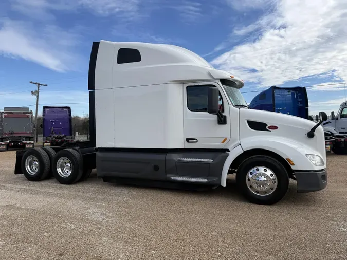 2021 Peterbilt 579f6c0f04bb4cb2e03e4ea7b55f56484c7