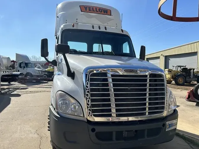 2016 FREIGHTLINER CASCADIA 125