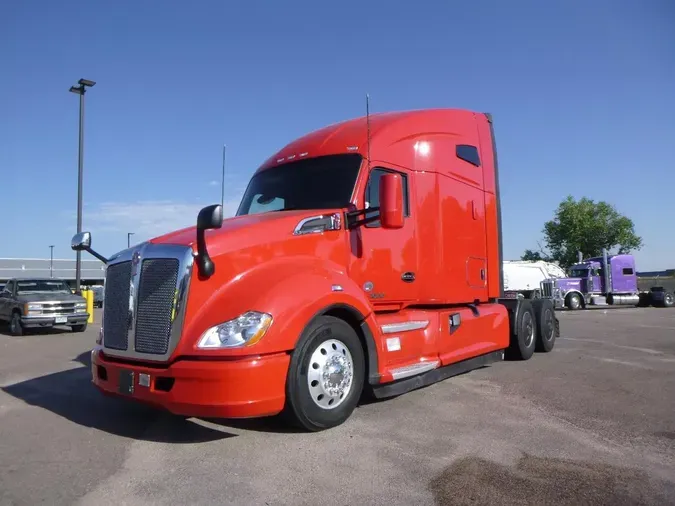 2021 Kenworth T680f6c22dffd0558808f9b2ddc3f8055b63
