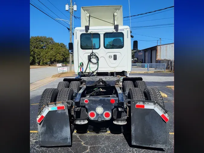 2016 FREIGHTLINER/MERCEDES CASCADIA 125