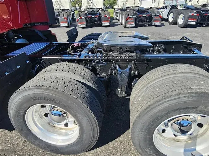 2022 INTERNATIONAL LT
