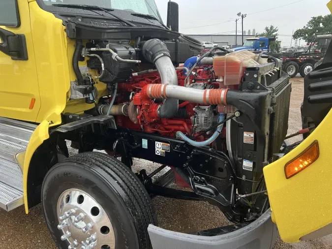 2021 Peterbilt 579