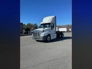 2019 FREIGHTLINER/MERCEDES CASCADIA 125