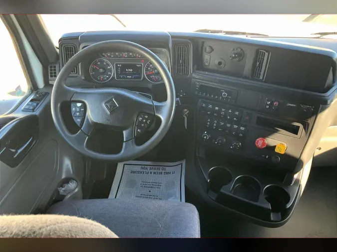 2023 INT LT625 6X4