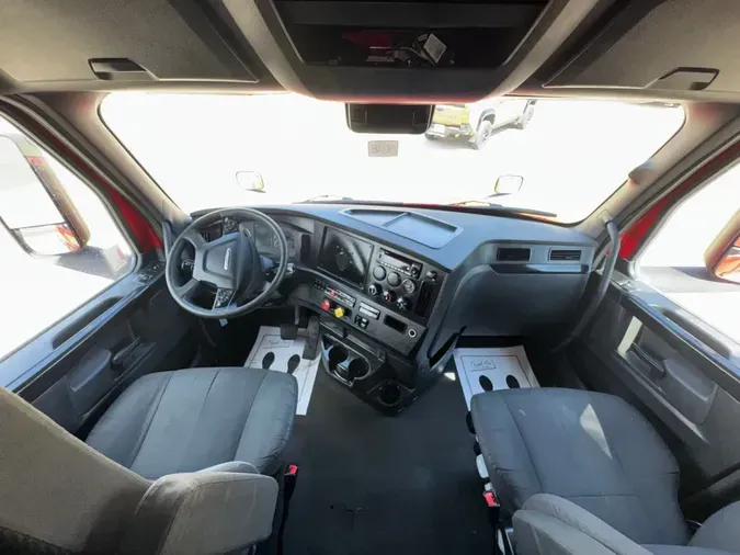 2023 FREIGHTLINER Cascadia 126