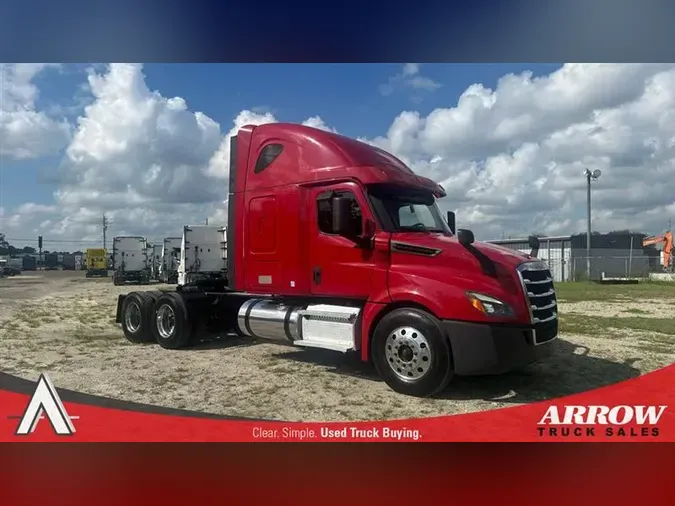 2020 FREIGHTLINER CA126
