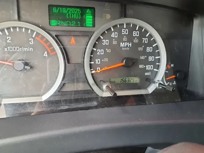 2018 ISUZU NPR HD